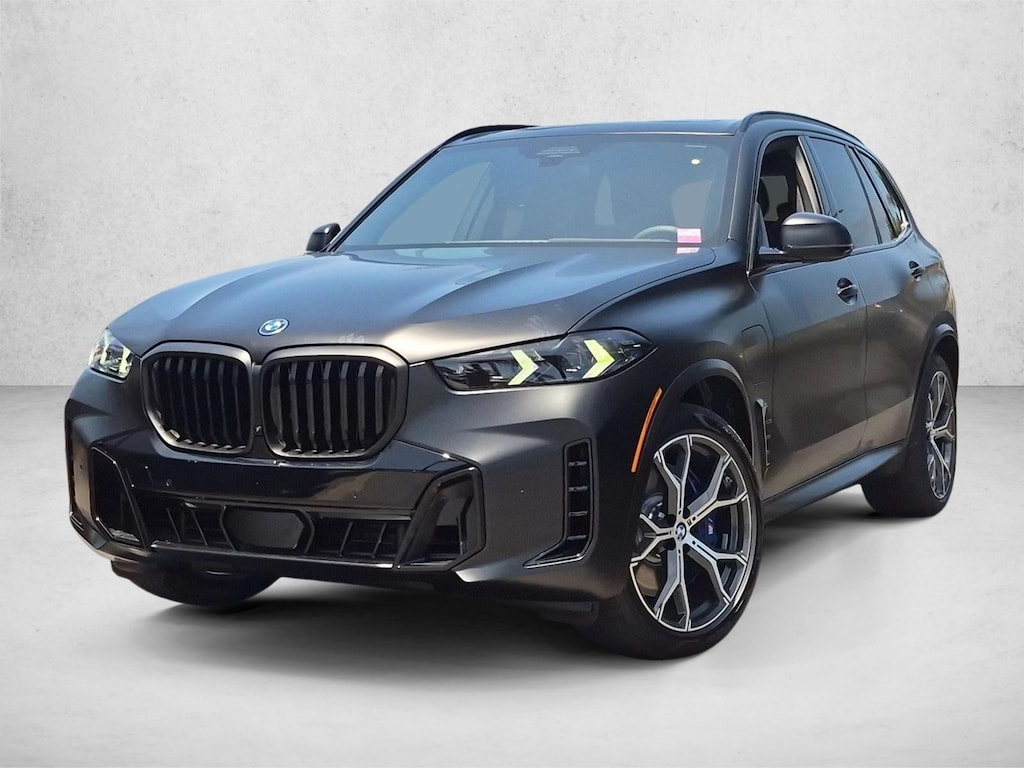 New 2026 BMW X5 PHEV xDrive50e SUV