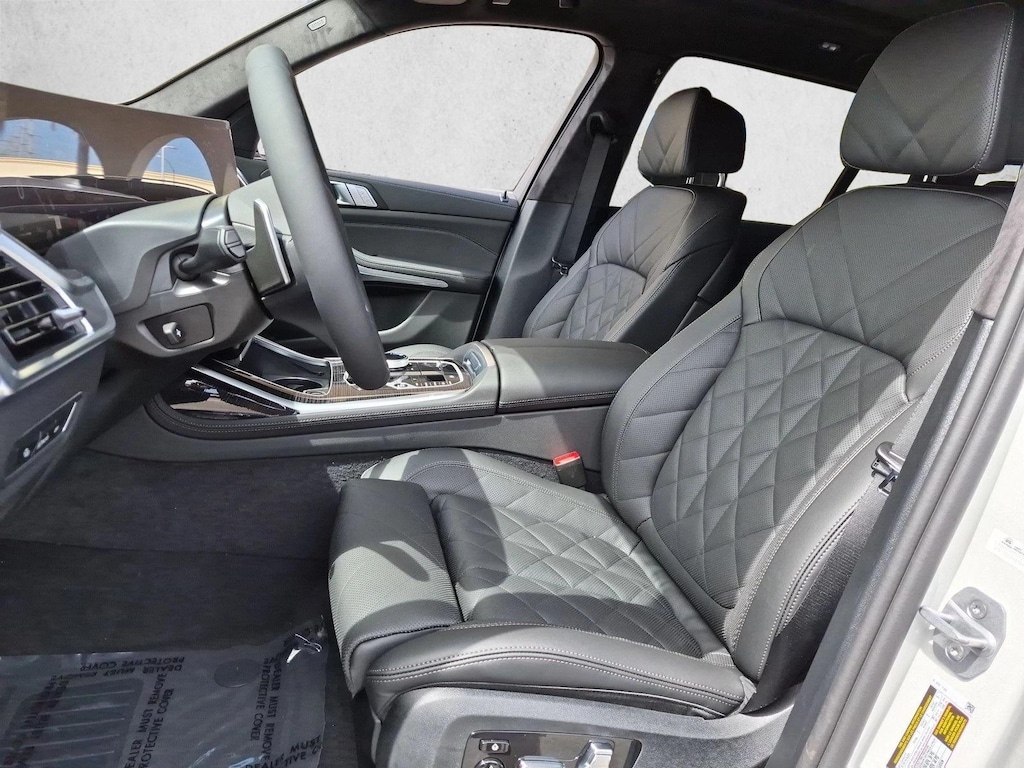 New 2027 BMW X7 xDrive40i SUV