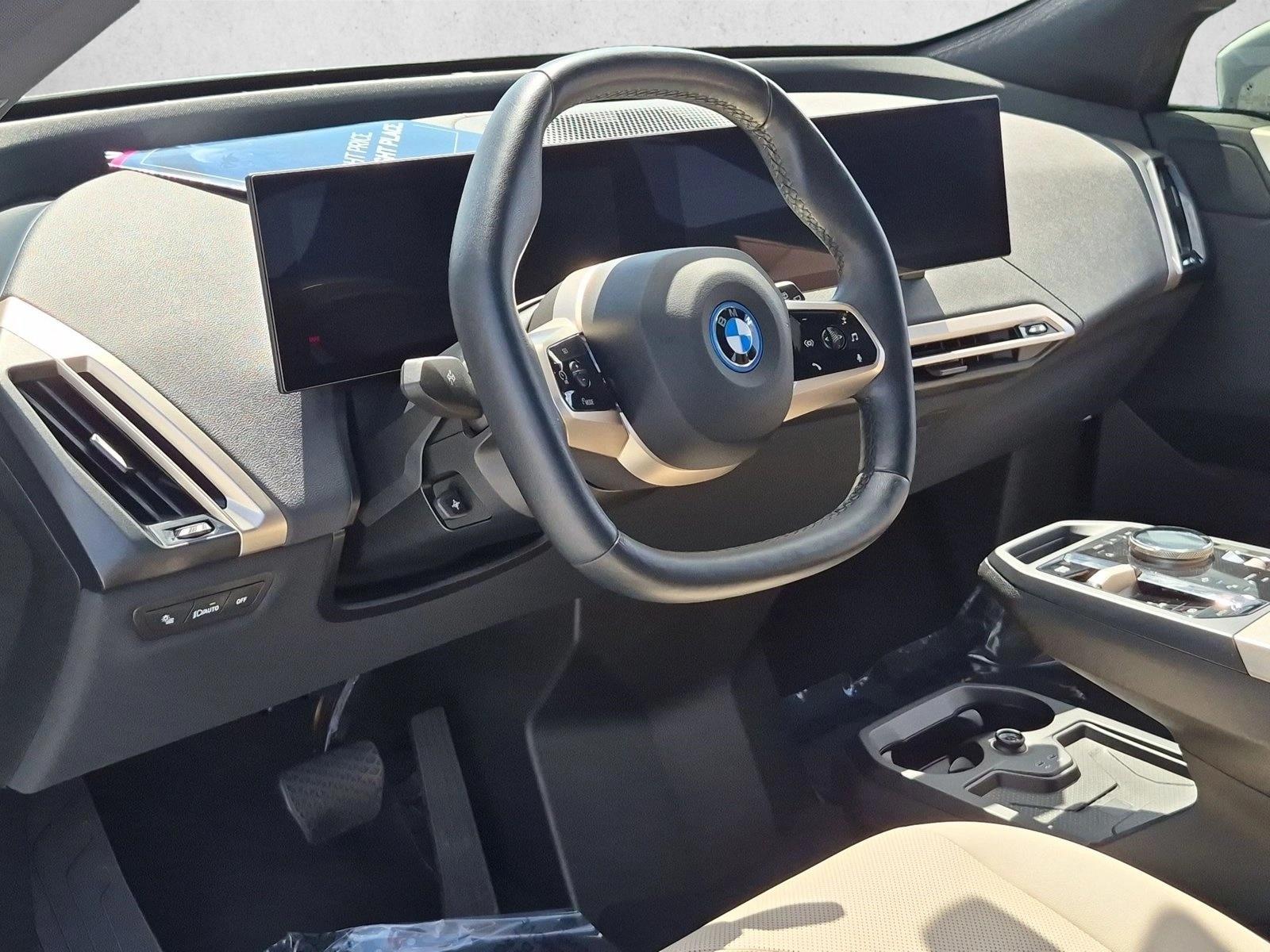 2024 BMW iX Base - Photo 9