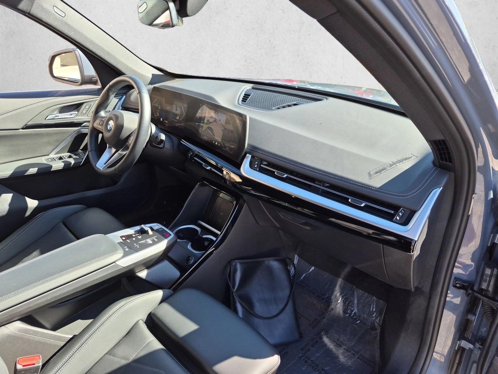 2026 BMW X1 28i - Photo 22