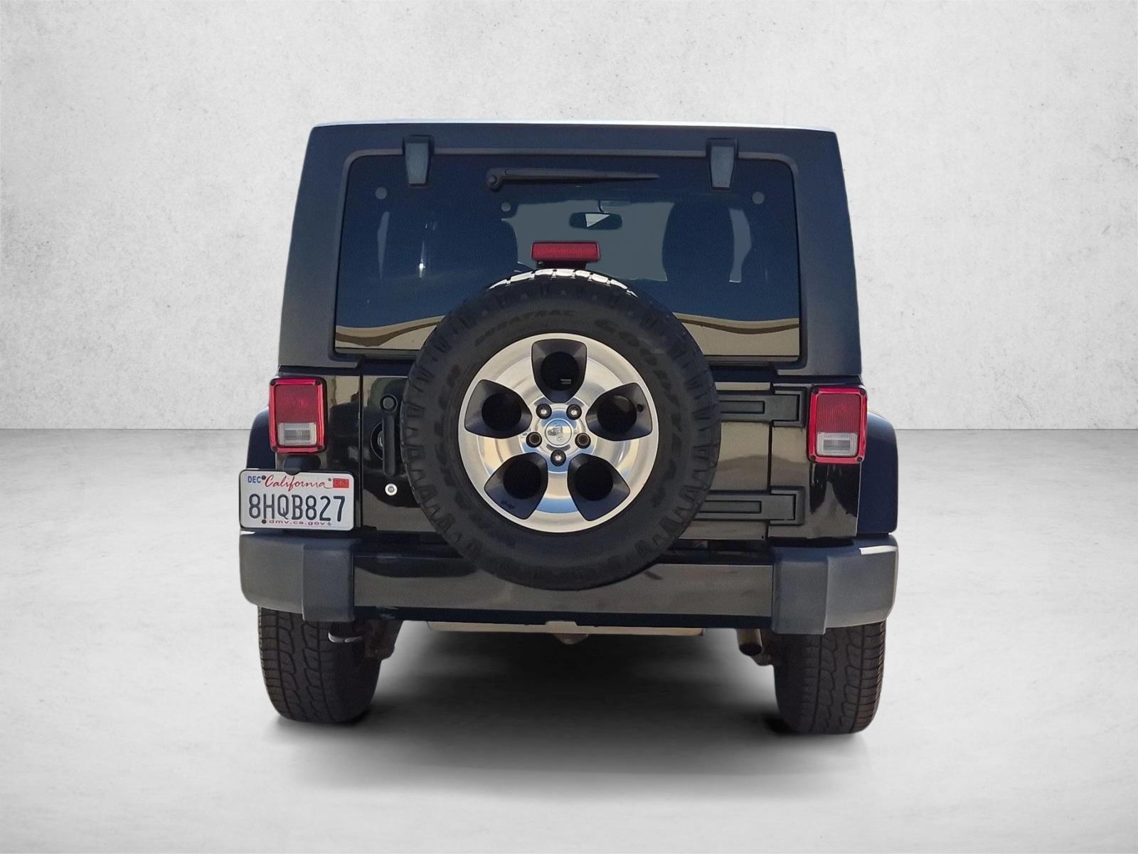 2018 Jeep Wrangler JK Unlimited Sahara - Photo 6