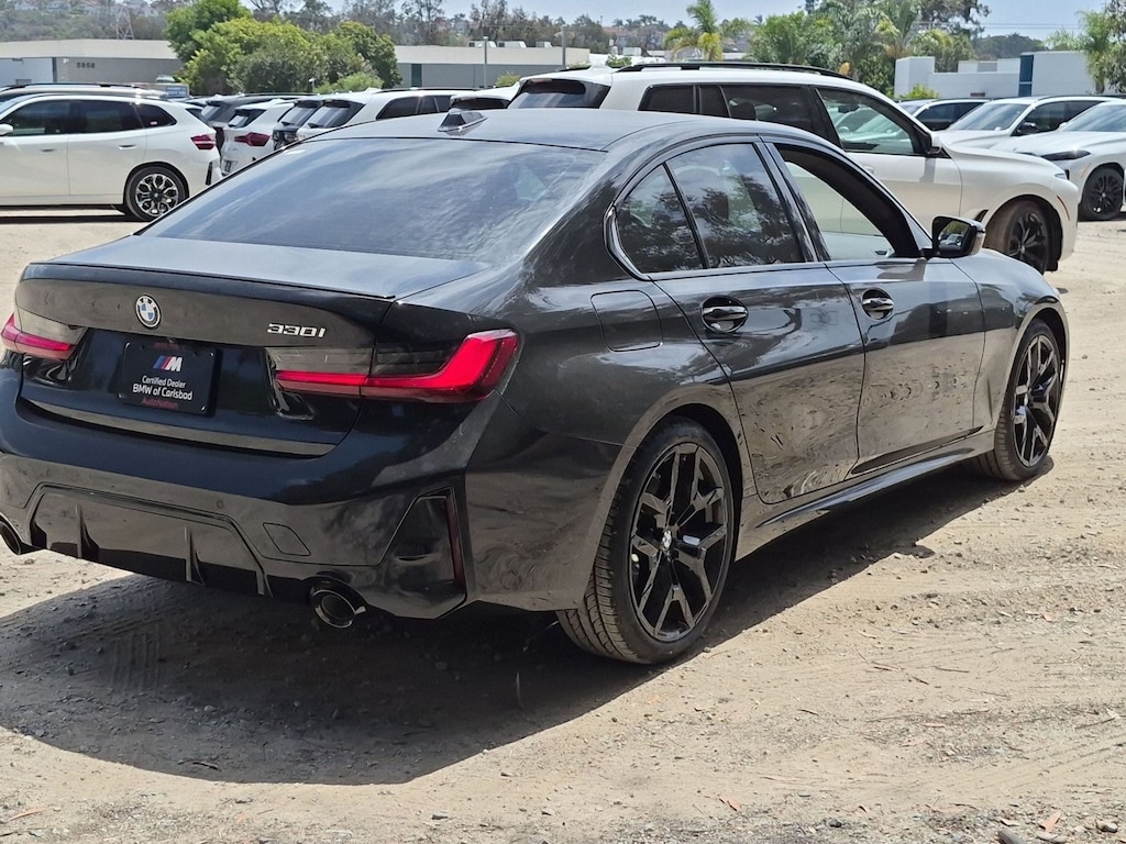New 2026 BMW 330i Sedan