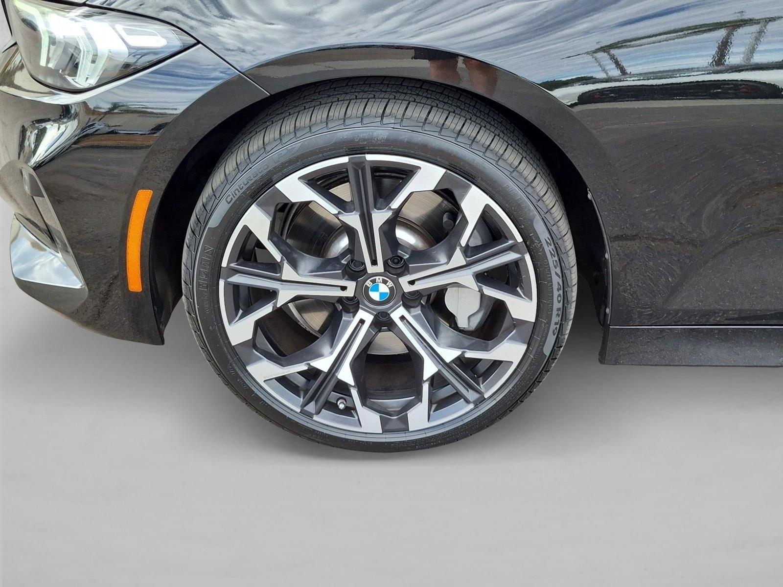 2026 BMW 3 Series 330i - Photo 24