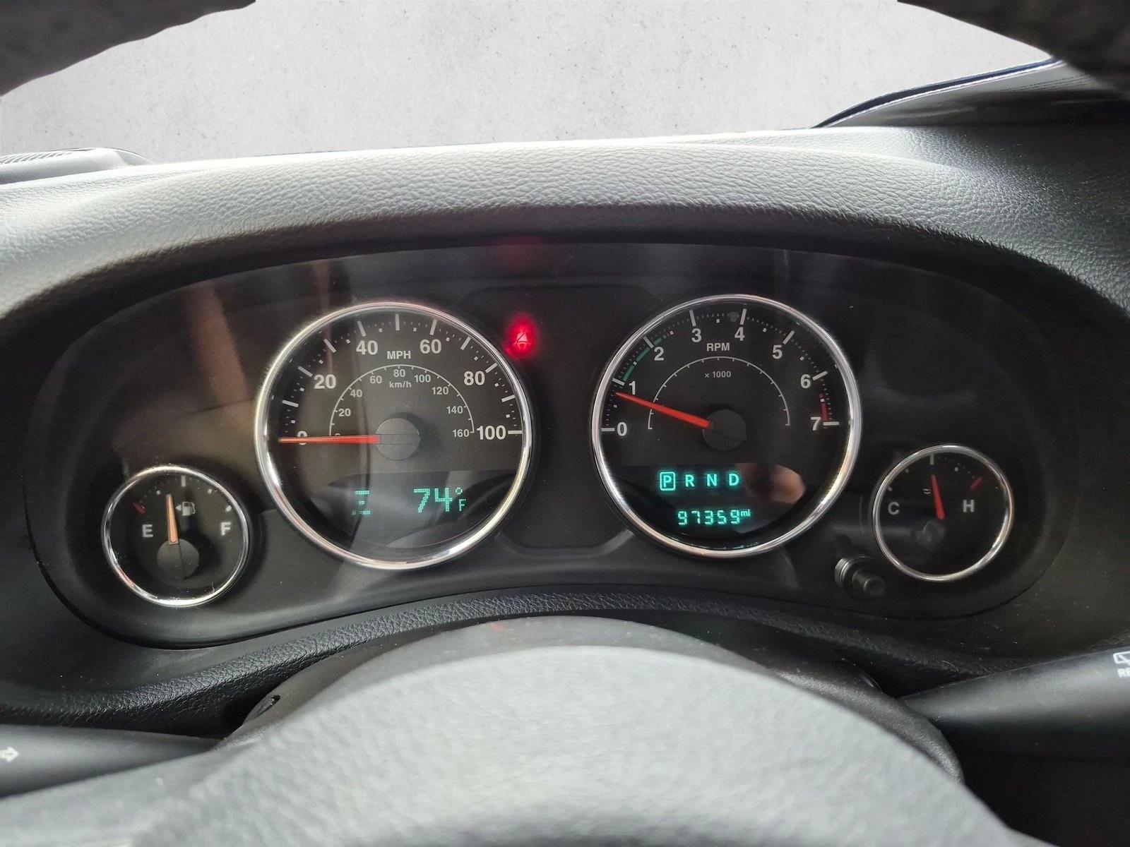 2018 Jeep Wrangler JK Unlimited Sahara - Photo 11
