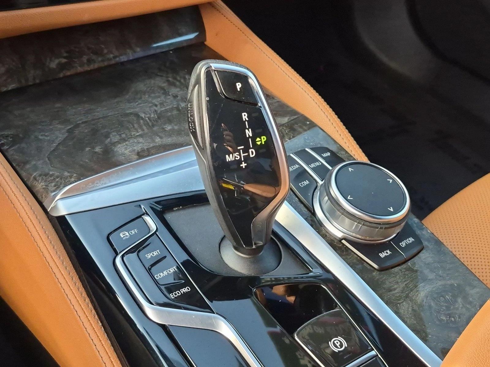 2023 BMW 5 Series 540i - Photo 12