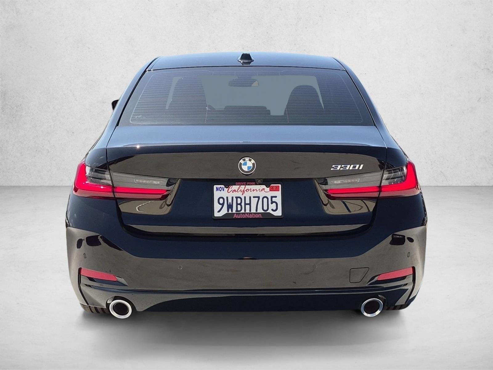 2026 BMW 3 Series 330i - Photo 7
