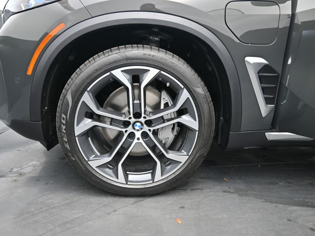 New 2026 BMW X5 xDrive50e SUV