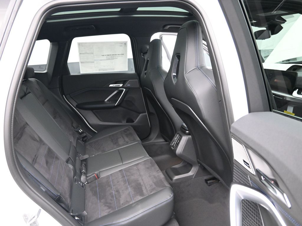 2026 BMW X1 M35i - Photo 30