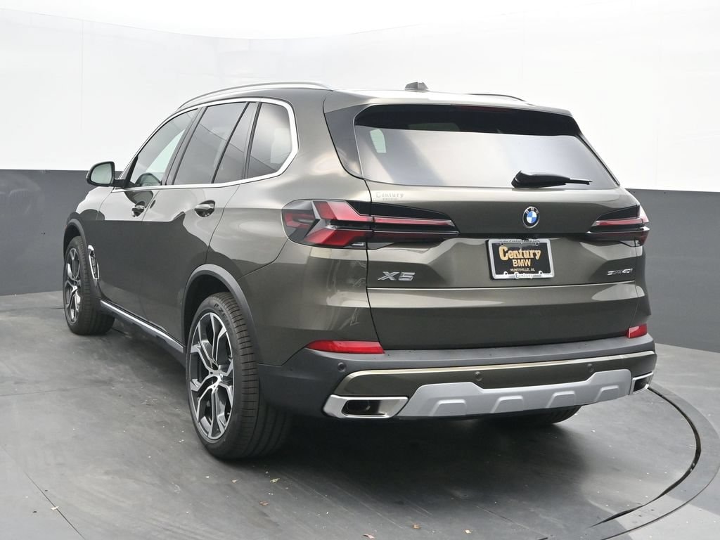 New 2026 BMW X5 sDrive40i SUV