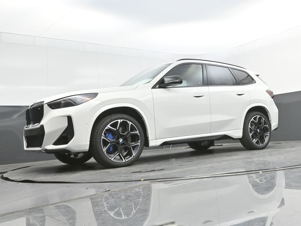 2026 BMW X1 M35i - Photo 46