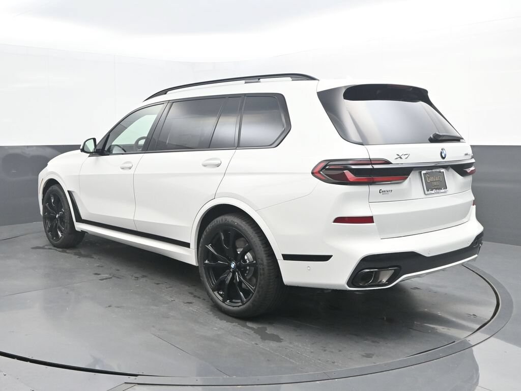 New 2027 BMW X7 xDrive40i SUV