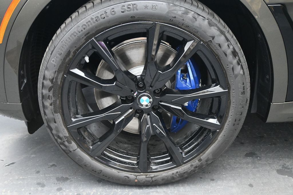 New 2027 BMW X7 xDrive40i SUV