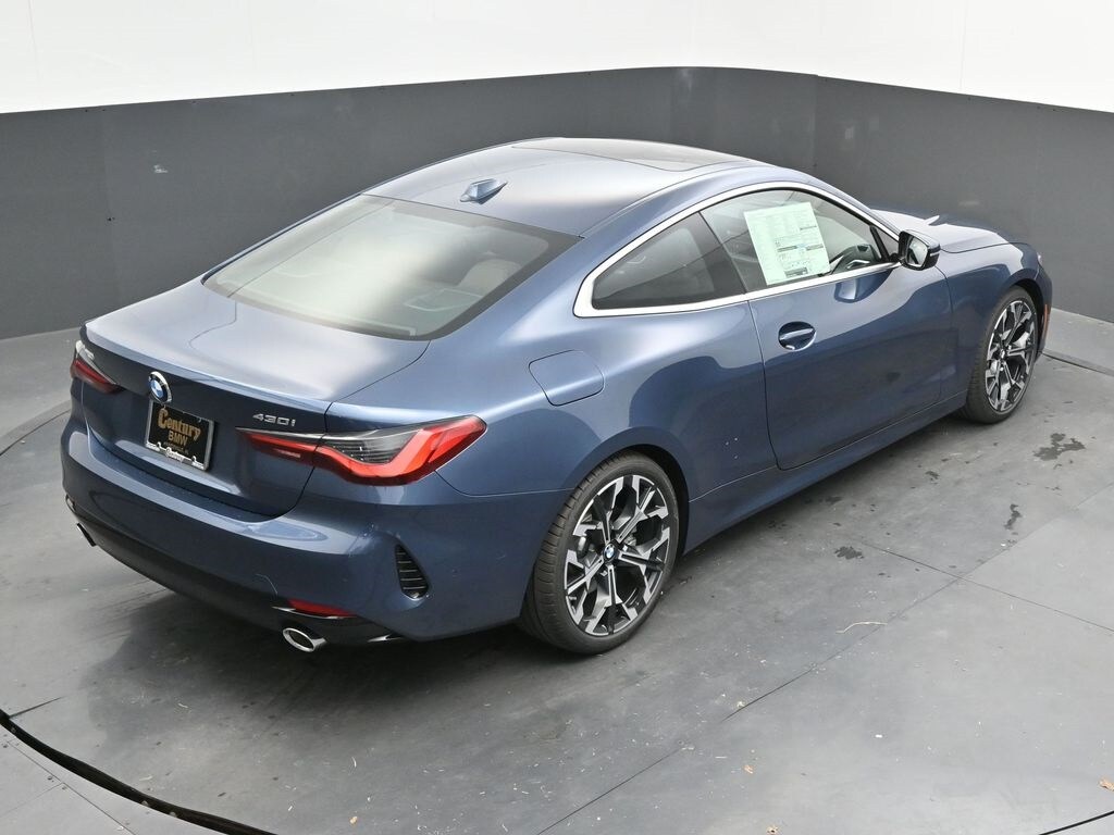 2026 BMW 4 Series 430i - Photo 42