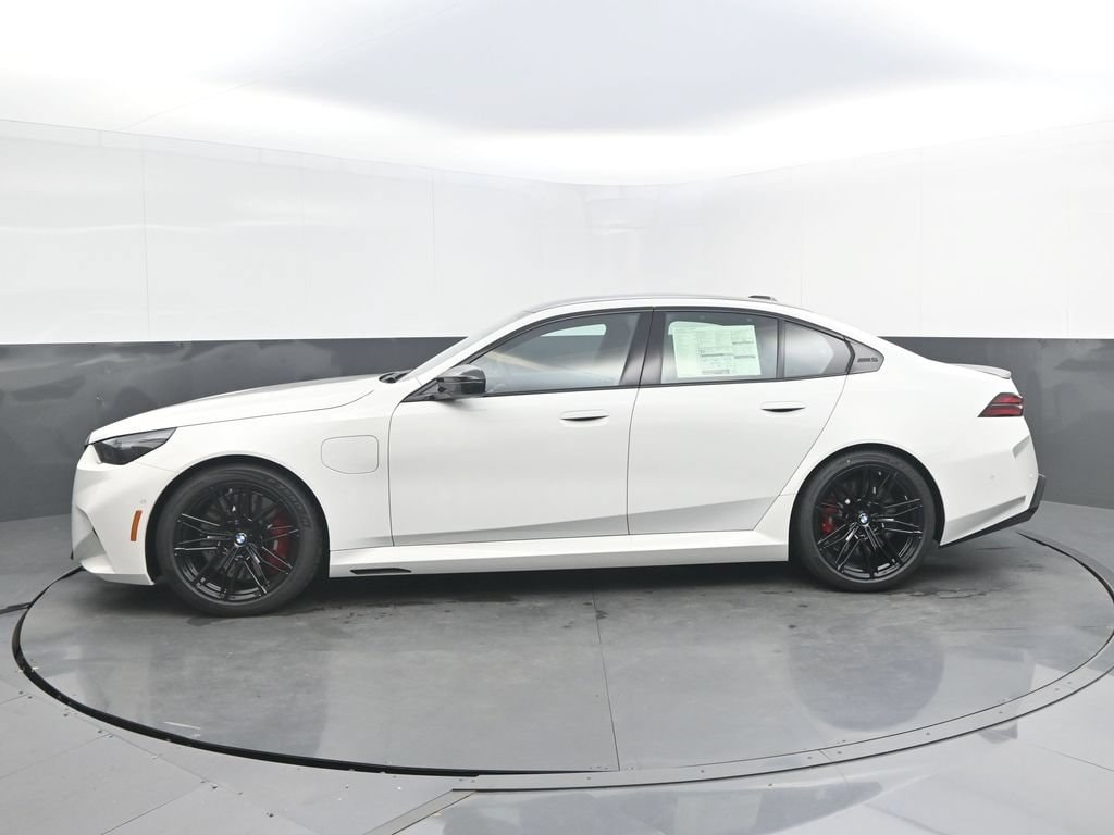 New 2027 BMW M5 Base Sedan