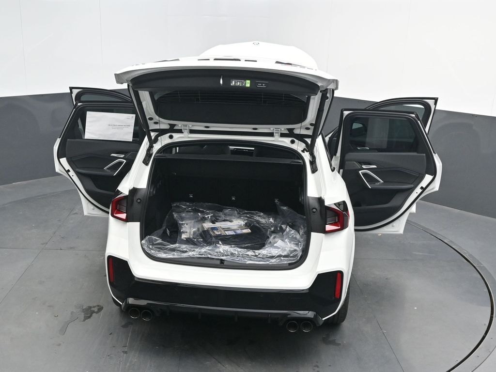 2026 BMW X1 M35i - Photo 56