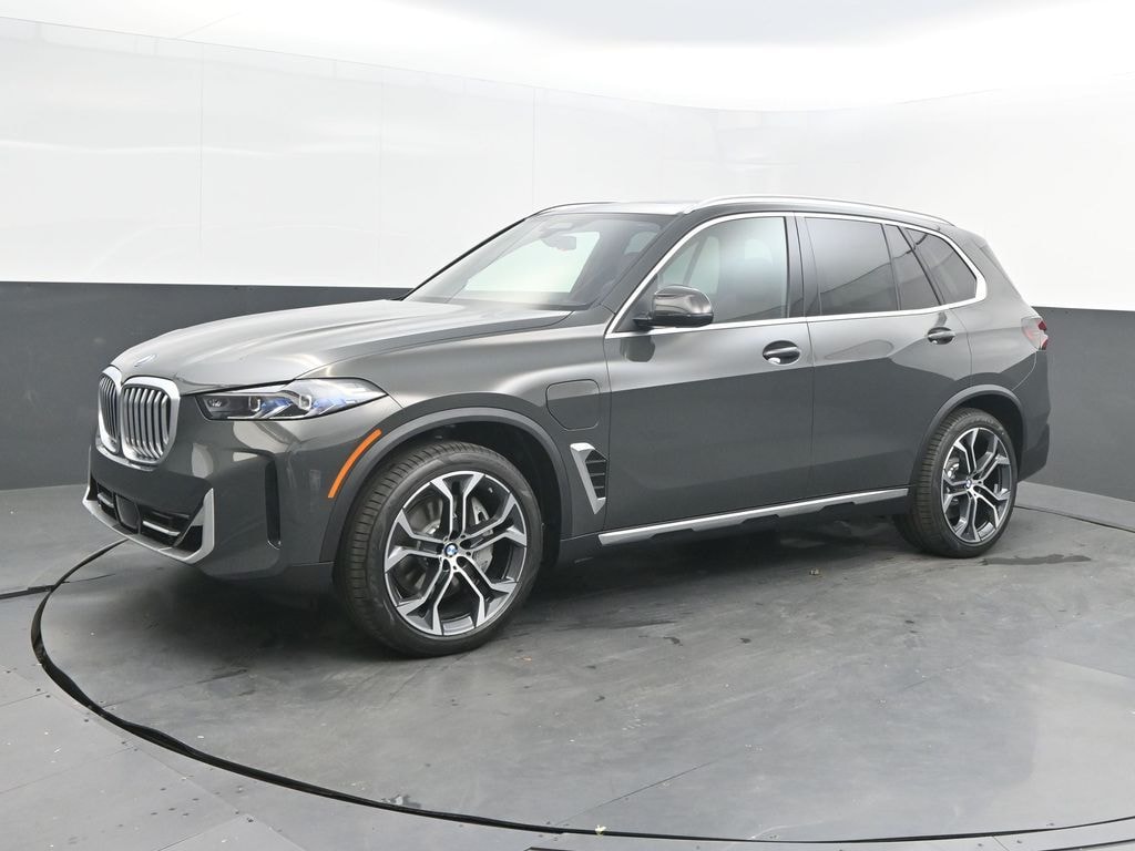 New 2026 BMW X5 xDrive50e SUV