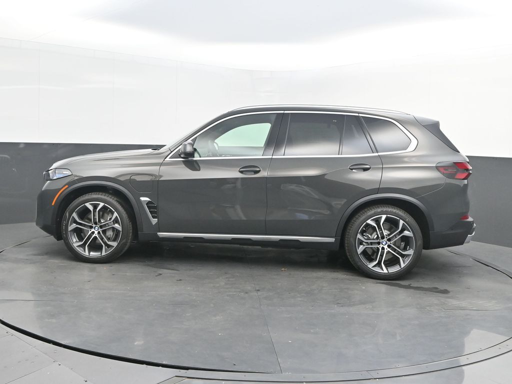 New 2026 BMW X5 xDrive50e SUV