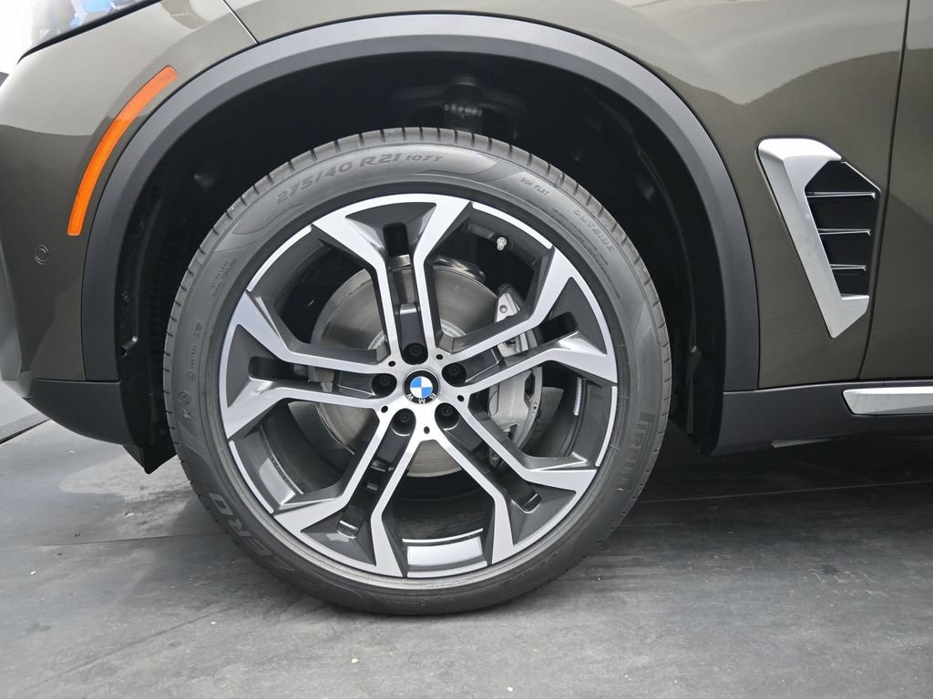 New 2026 BMW X5 sDrive40i SUV