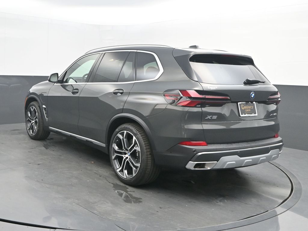 New 2026 BMW X5 xDrive50e SUV