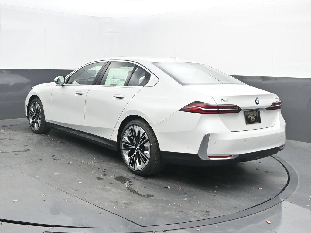 New 2026 BMW 5 Series 530i Sedan