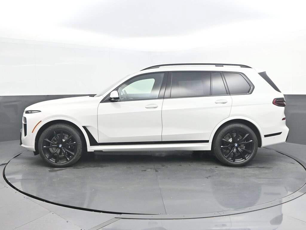 New 2027 BMW X7 xDrive40i SUV