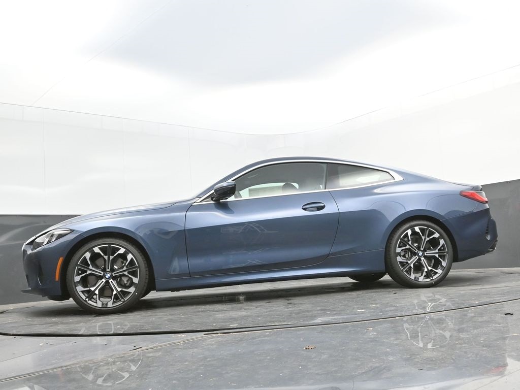 2026 BMW 4 Series 430i - Photo 31