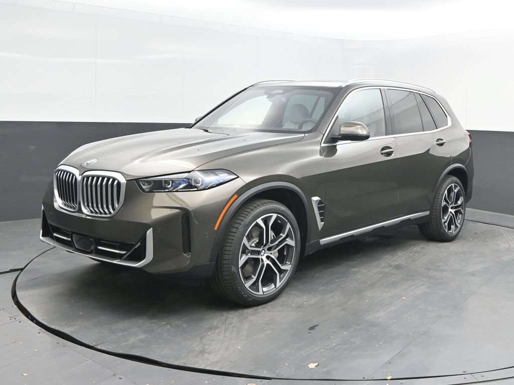 New 2026 BMW X5 sDrive40i SUV