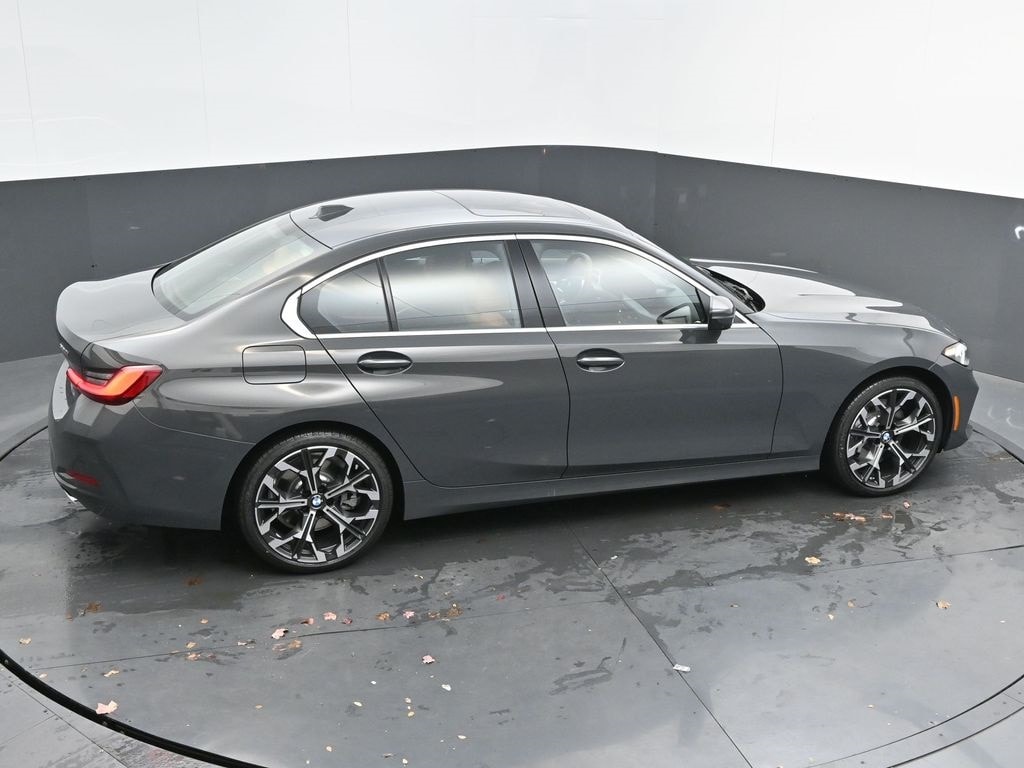 2026 BMW 3 Series 330i - Photo 49