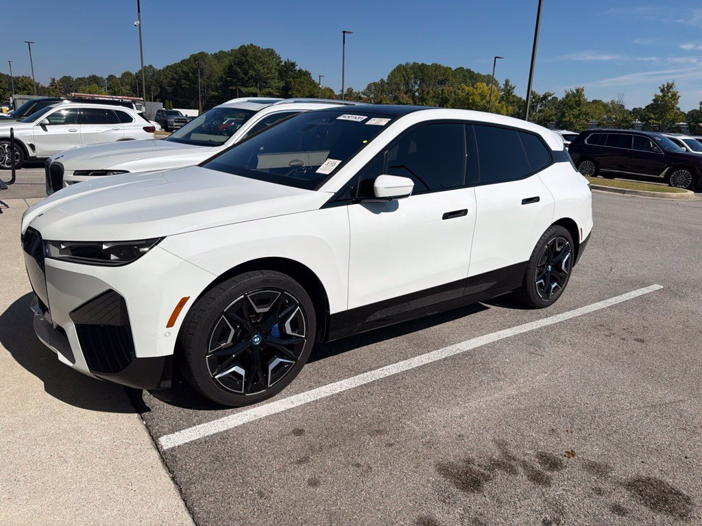 2024 BMW iX Base
