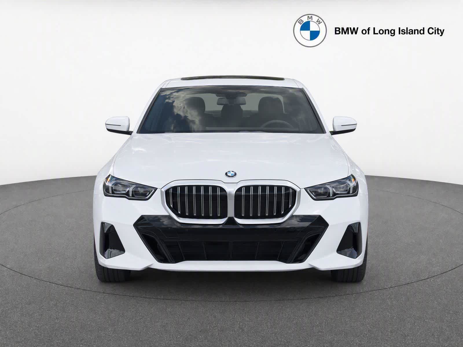 New 2026 BMW 530i xDrive Sedan
