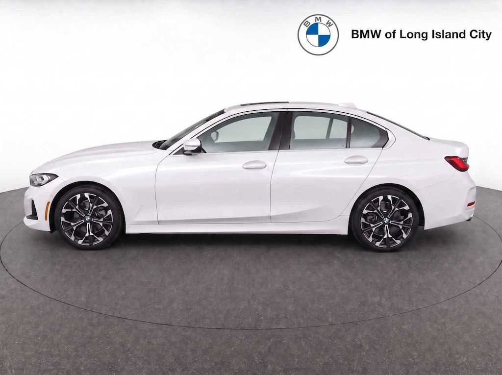 New 2026 BMW 330i xDrive Sedan