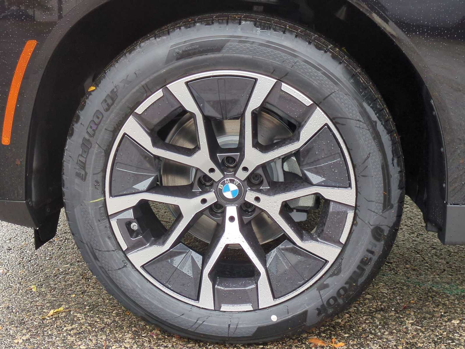 2026 BMW X3 30 - Photo 14