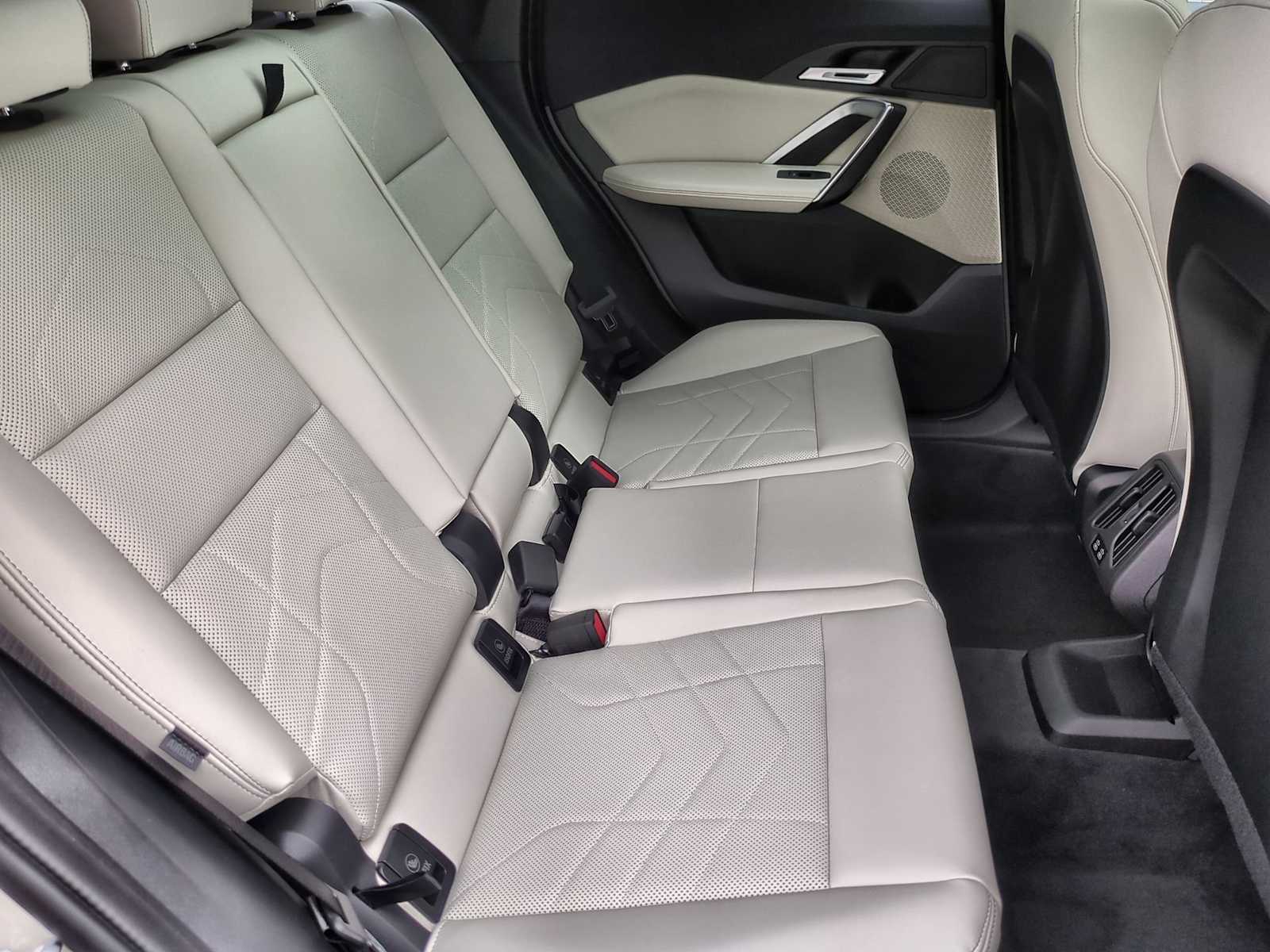 2026 BMW X1 XDrive28i - Photo 21