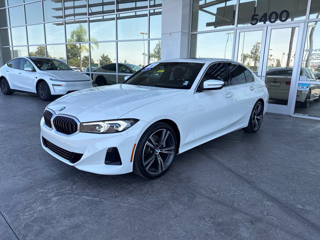 2024 BMW 330i Sedan 