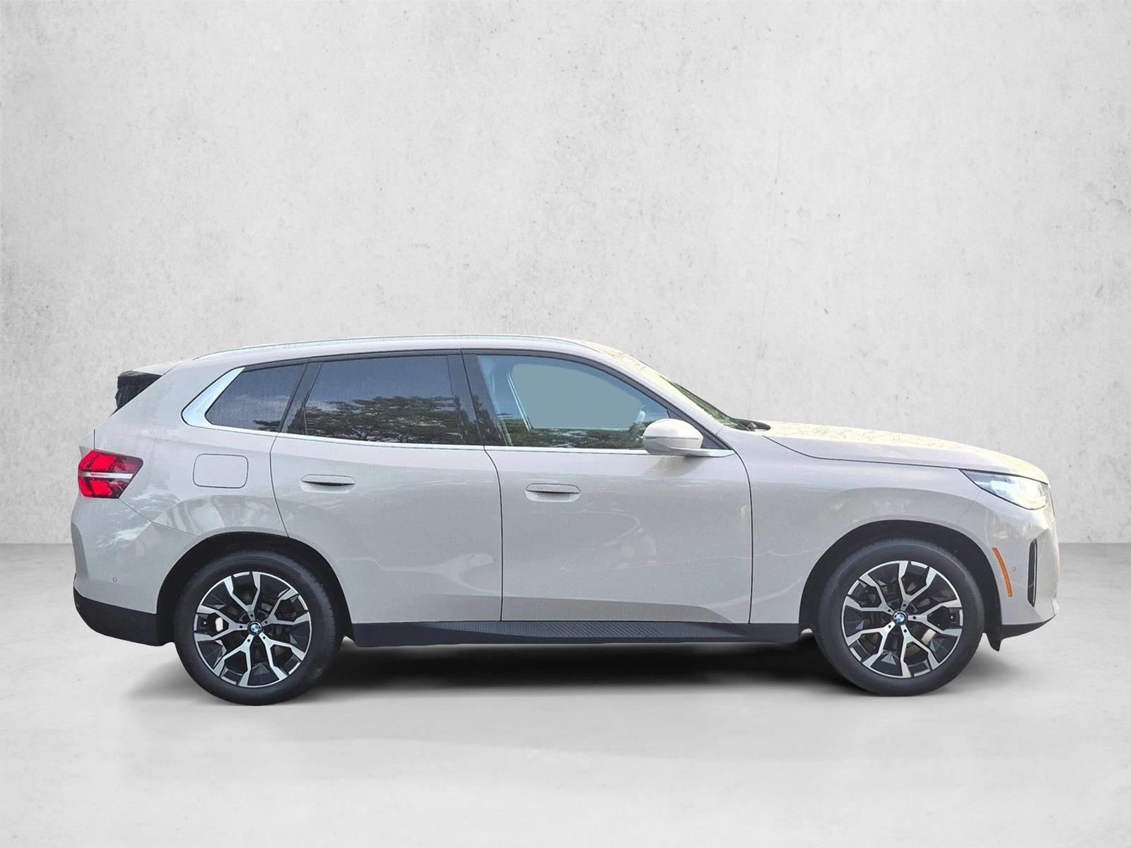 2026 BMW X3 30 - Photo 4