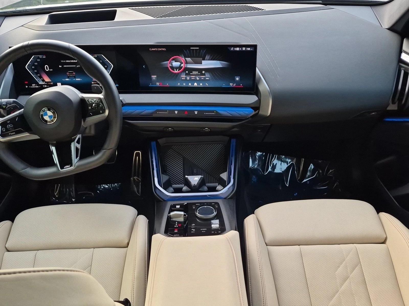 2026 BMW X3 30 - Photo 18