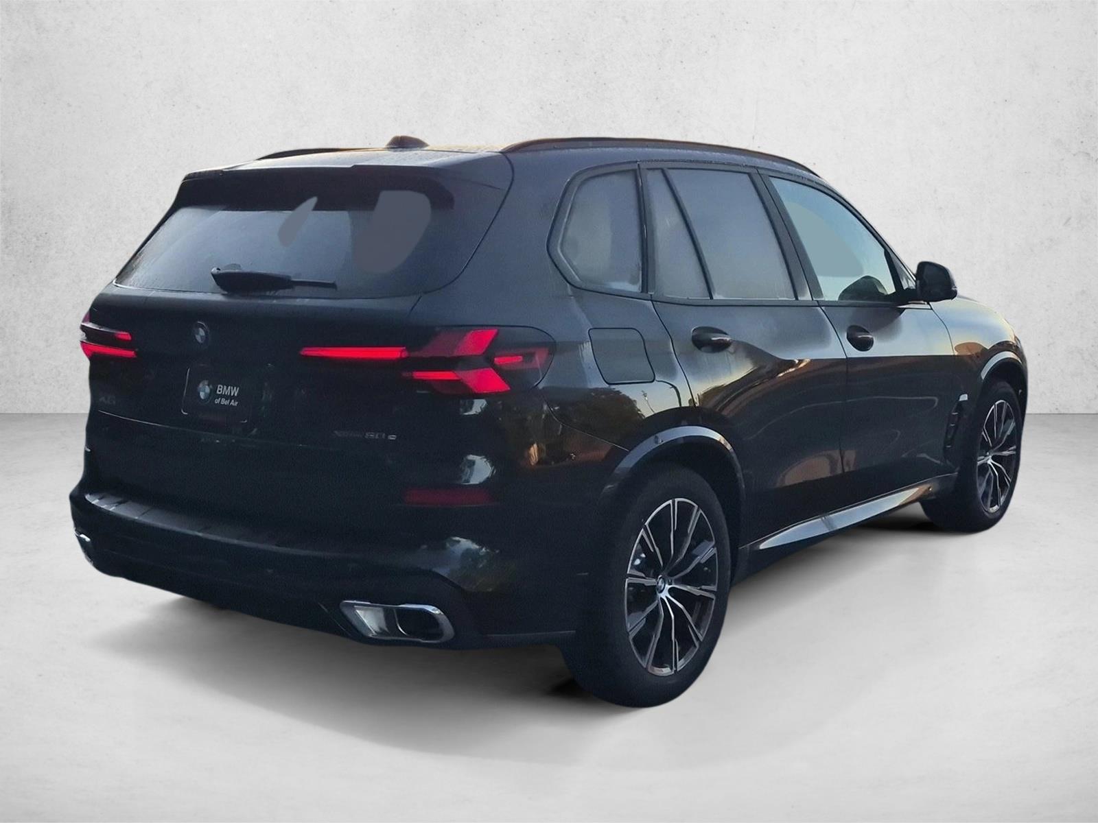New 2026 BMW X5 PHEV xDrive50e SUV