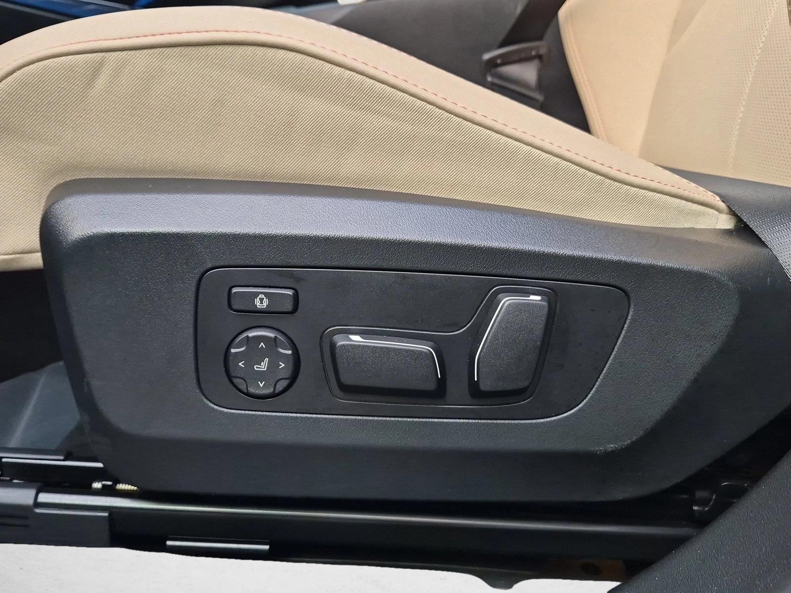 2026 BMW X3 30 - Photo 16