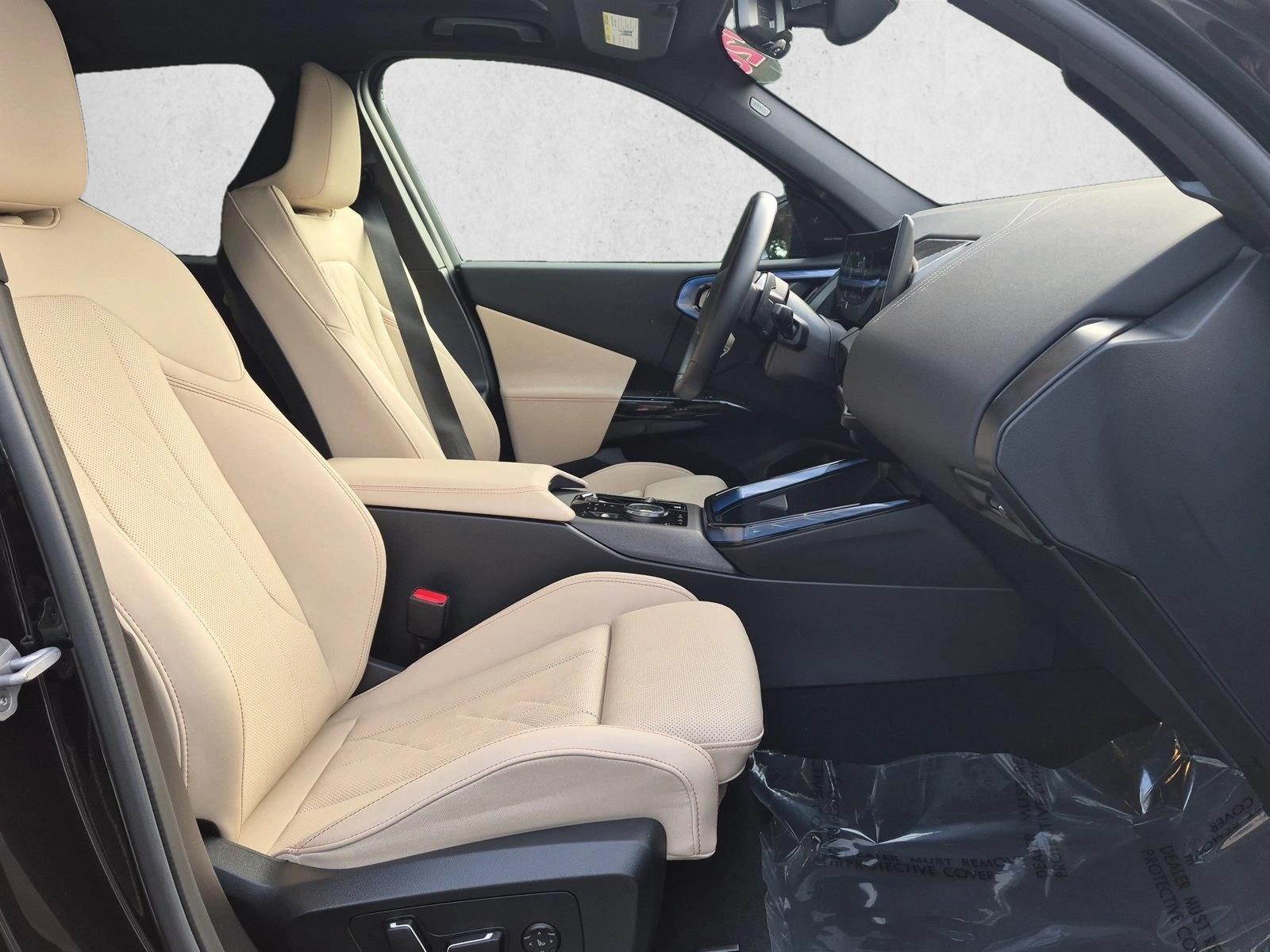 2026 BMW X3 30 - Photo 21