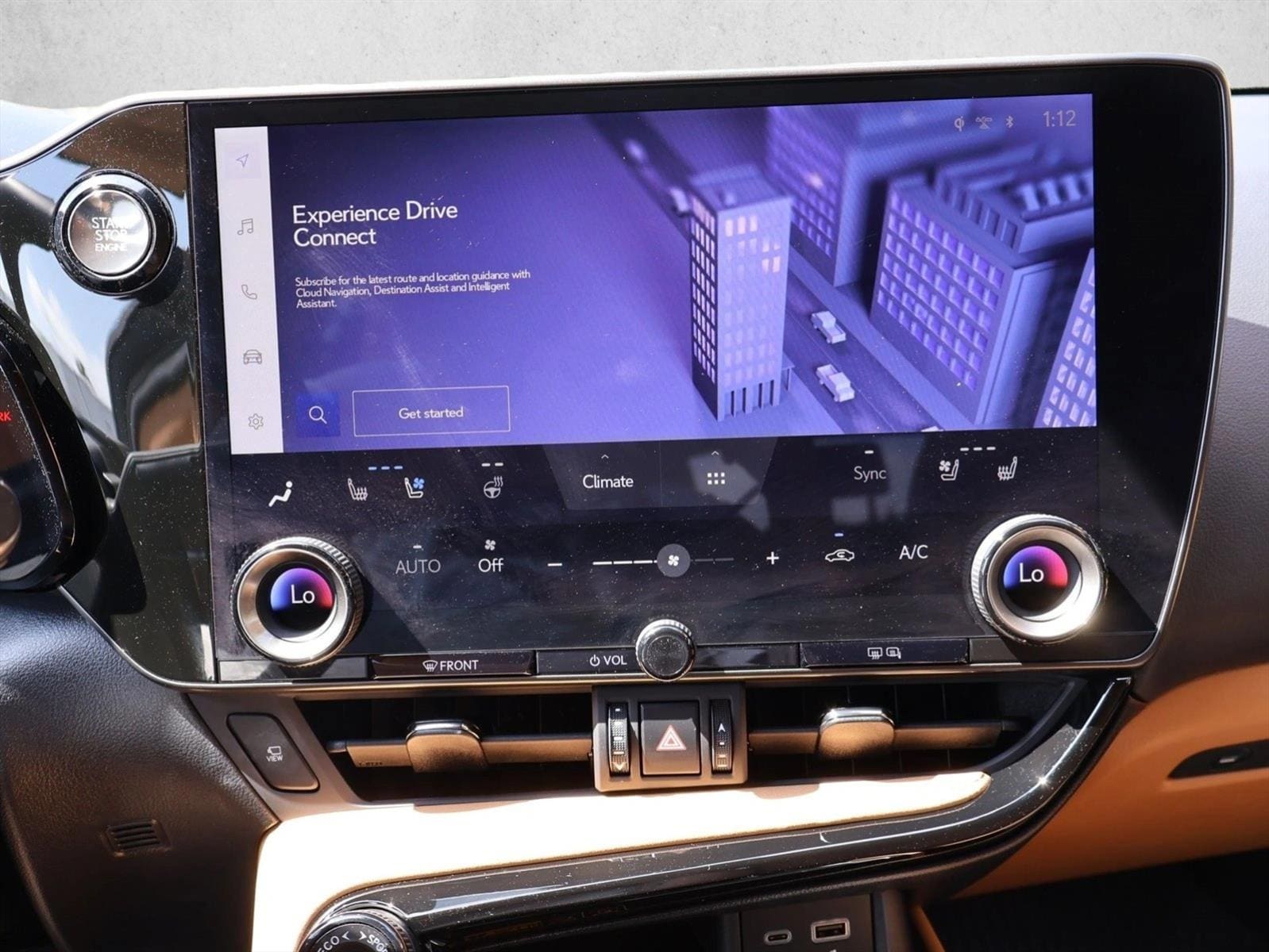 2025 Lexus NX 350 - Photo 17