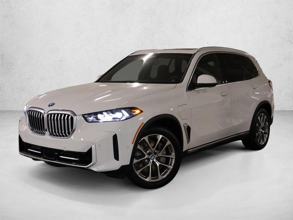 New 2026 BMW X5 PHEV xDrive50e SUV