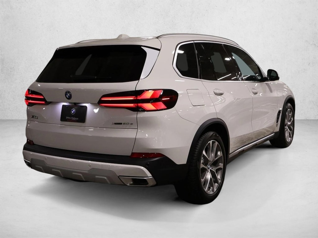 New 2026 BMW X5 PHEV xDrive50e SUV