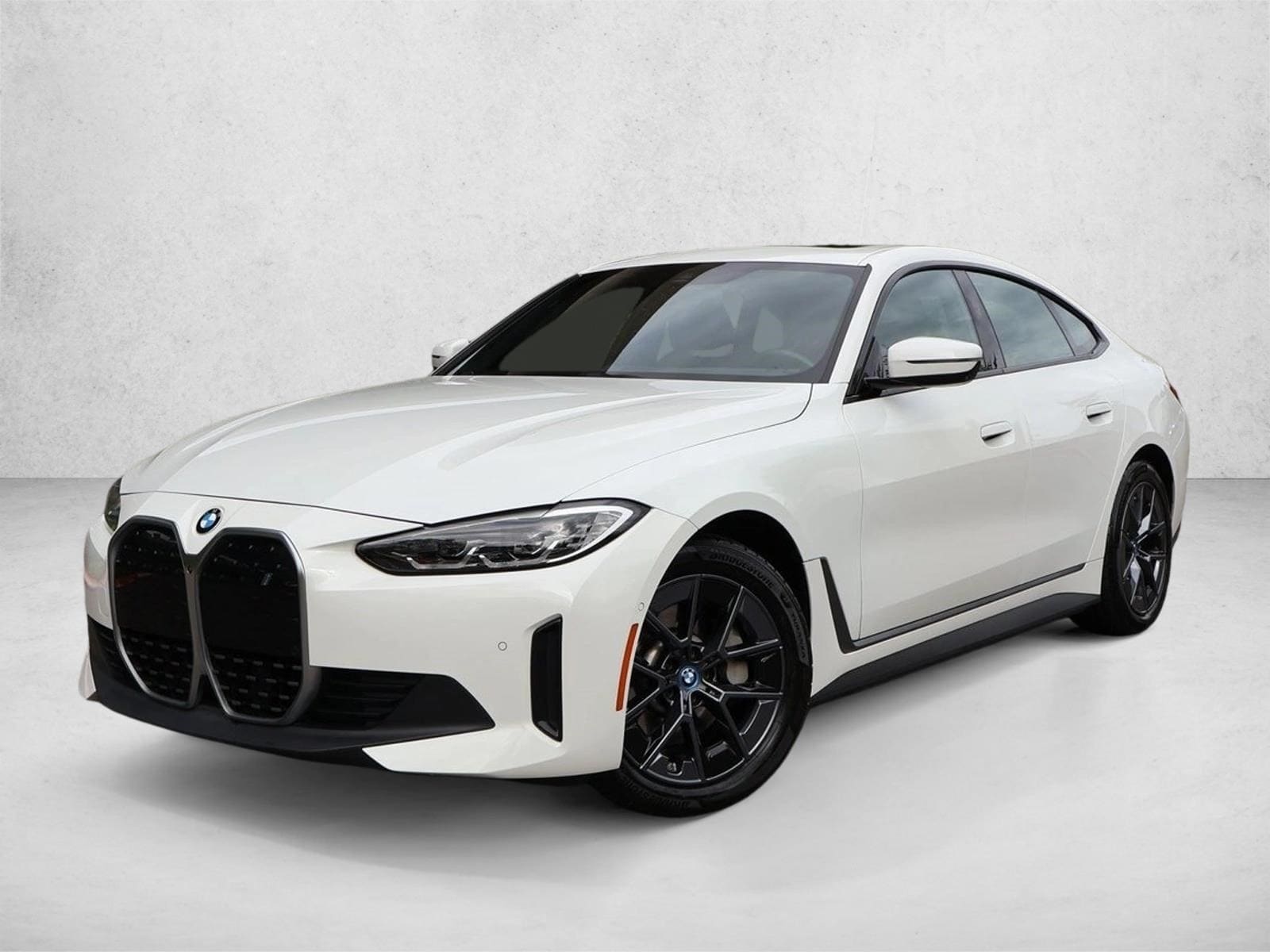 2023 BMW i4 35
