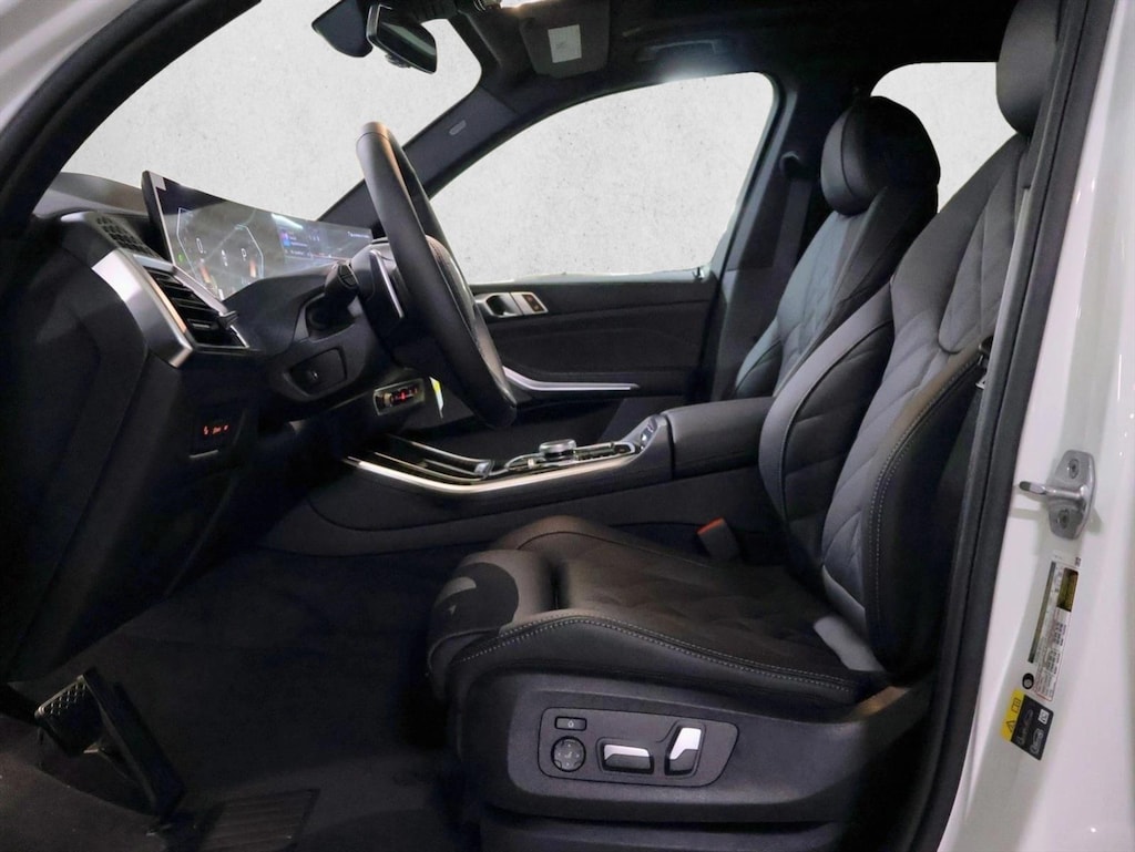 New 2026 BMW X5 PHEV xDrive50e SUV
