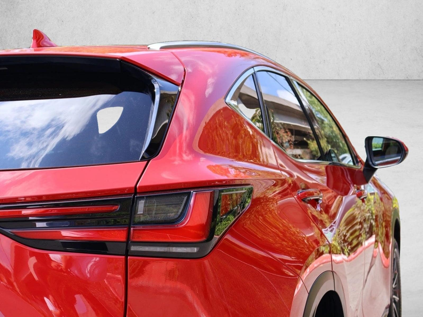 2025 Lexus NX 350 - Photo 8