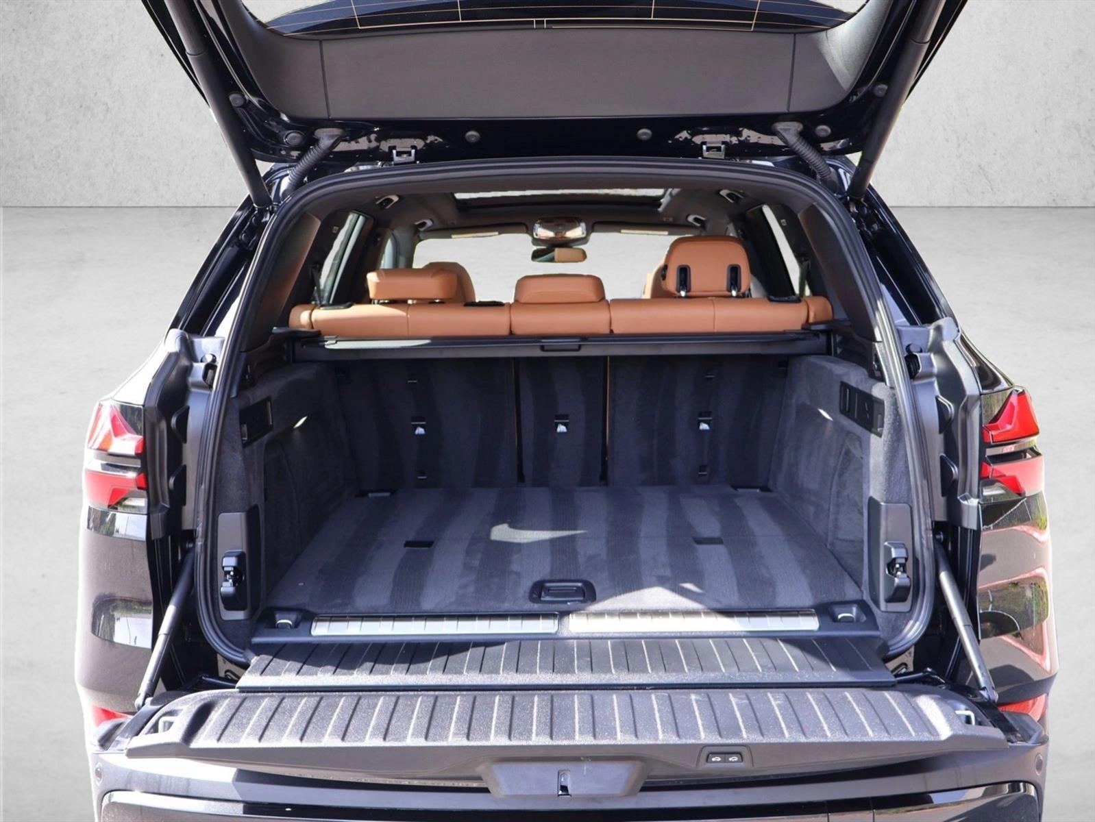 2026 BMW X5 50e - Photo 7
