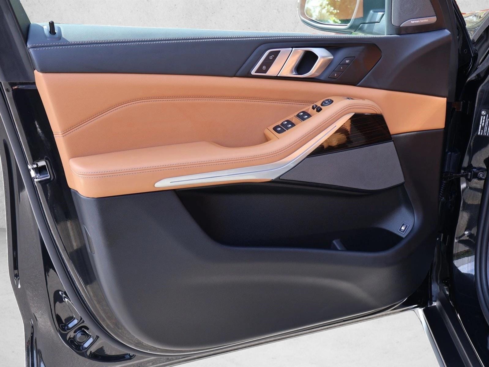 2026 BMW X5 50e - Photo 12