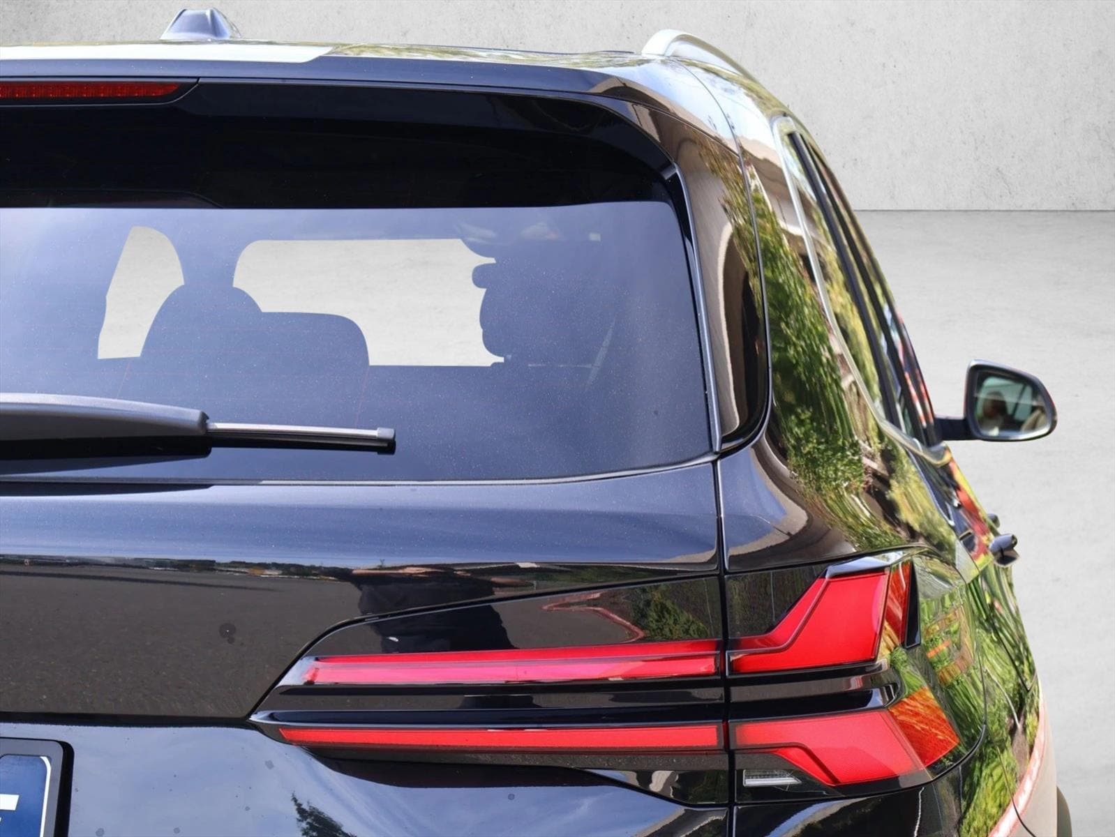 2026 BMW X5 50e - Photo 8