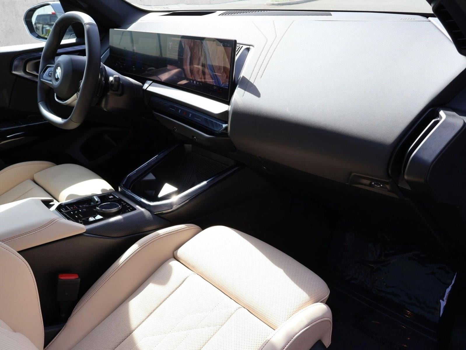 2026 BMW X3 30 - Photo 25