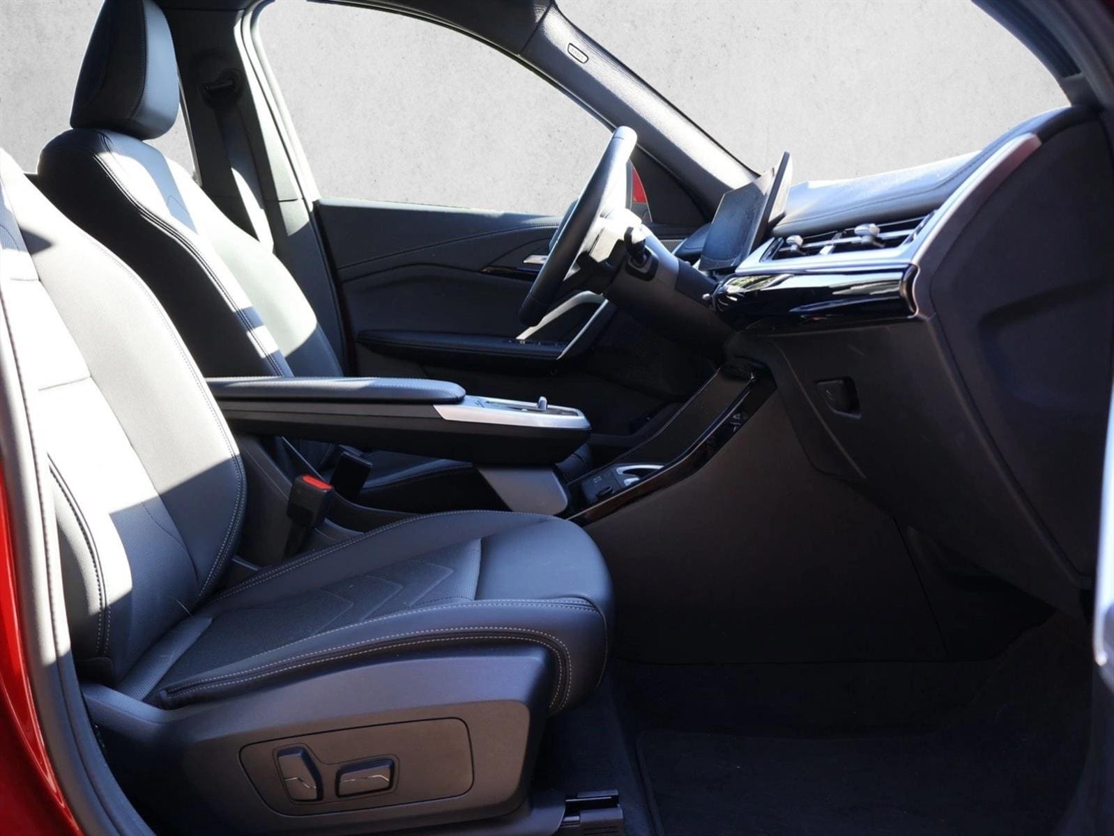 2026 BMW X1 28i - Photo 27